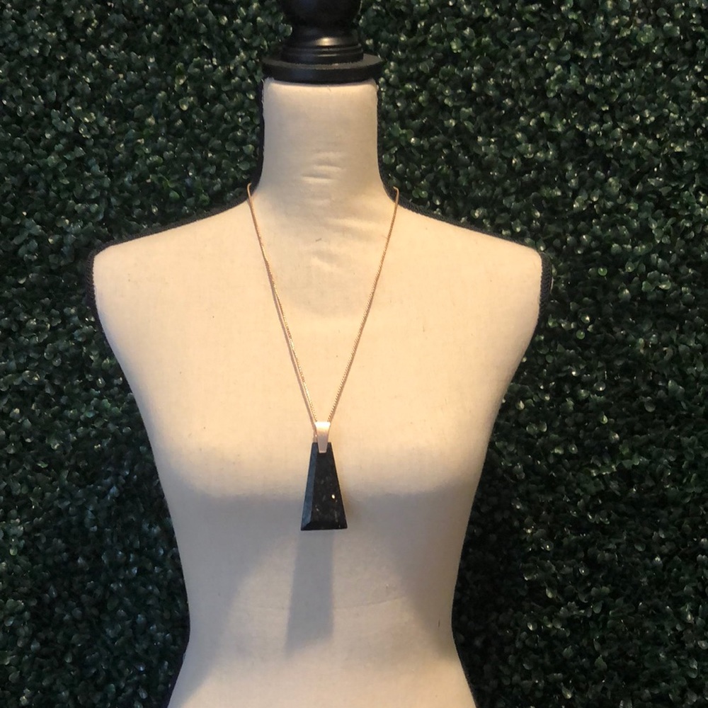 Auth. Kendra Scott RG Long Collins Pendant